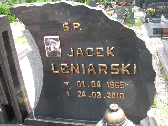 Jacek Leniarski 1965 Kowary - Grobonet - Wyszukiwarka osób pochowanych