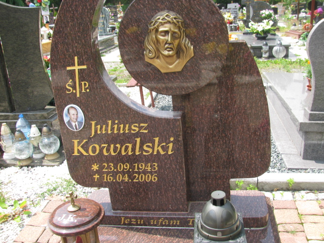 Juliusz Kowalski 1943 Kowary - Grobonet - Wyszukiwarka osób pochowanych