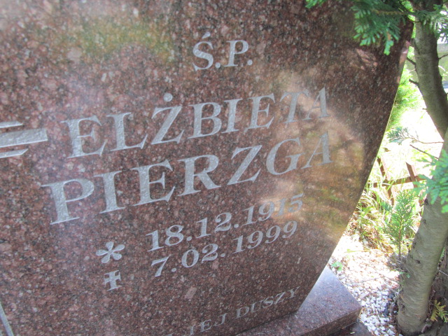 Elżbieta Pierzga 1915 Kowary - Grobonet - Wyszukiwarka osób pochowanych